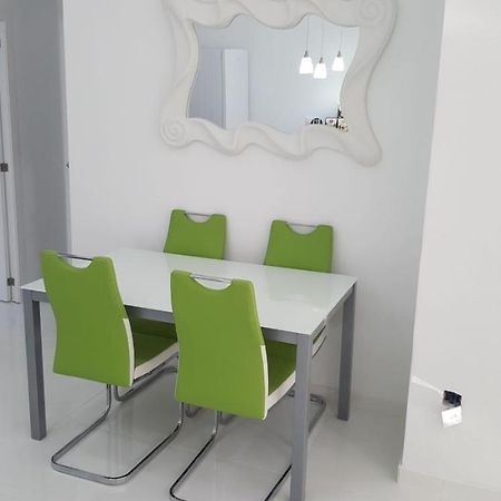 White Apartment Alicante Kültér fotó