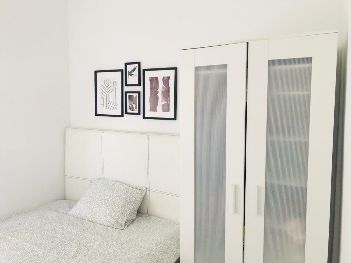 White Apartment Alicante Kültér fotó